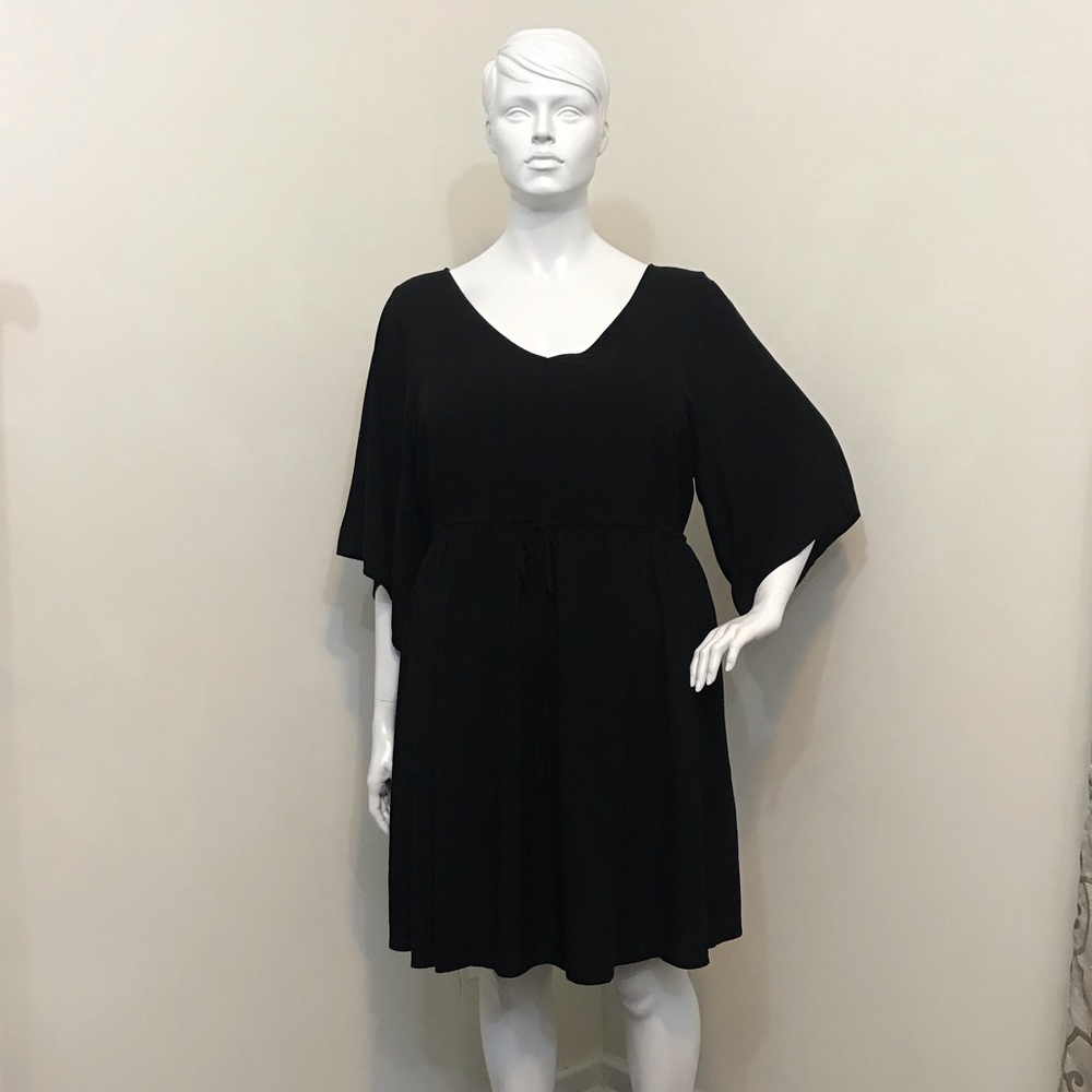 Torrid Black dolman sleeved sun dress